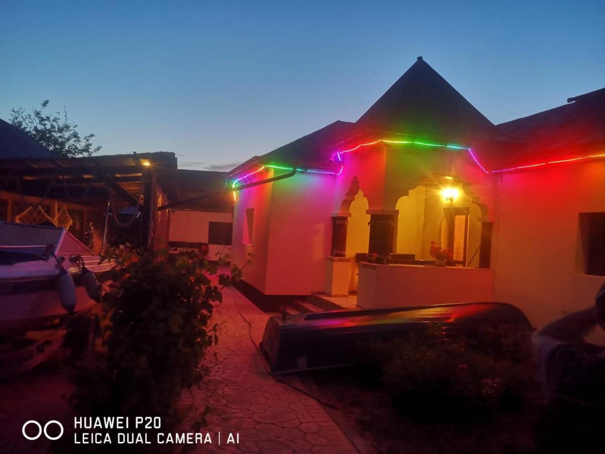 Готель Casa Carter Сфинту-Георге Екстер'єр фото